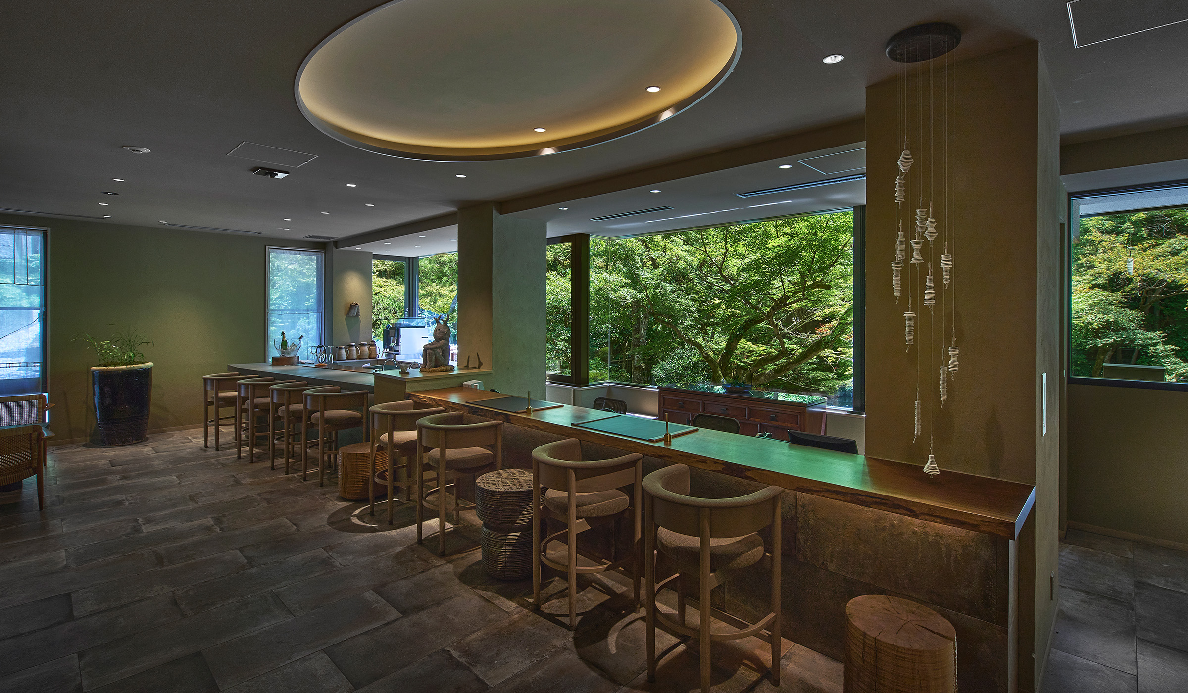 Lounge “Kikyorai” Introduction Image