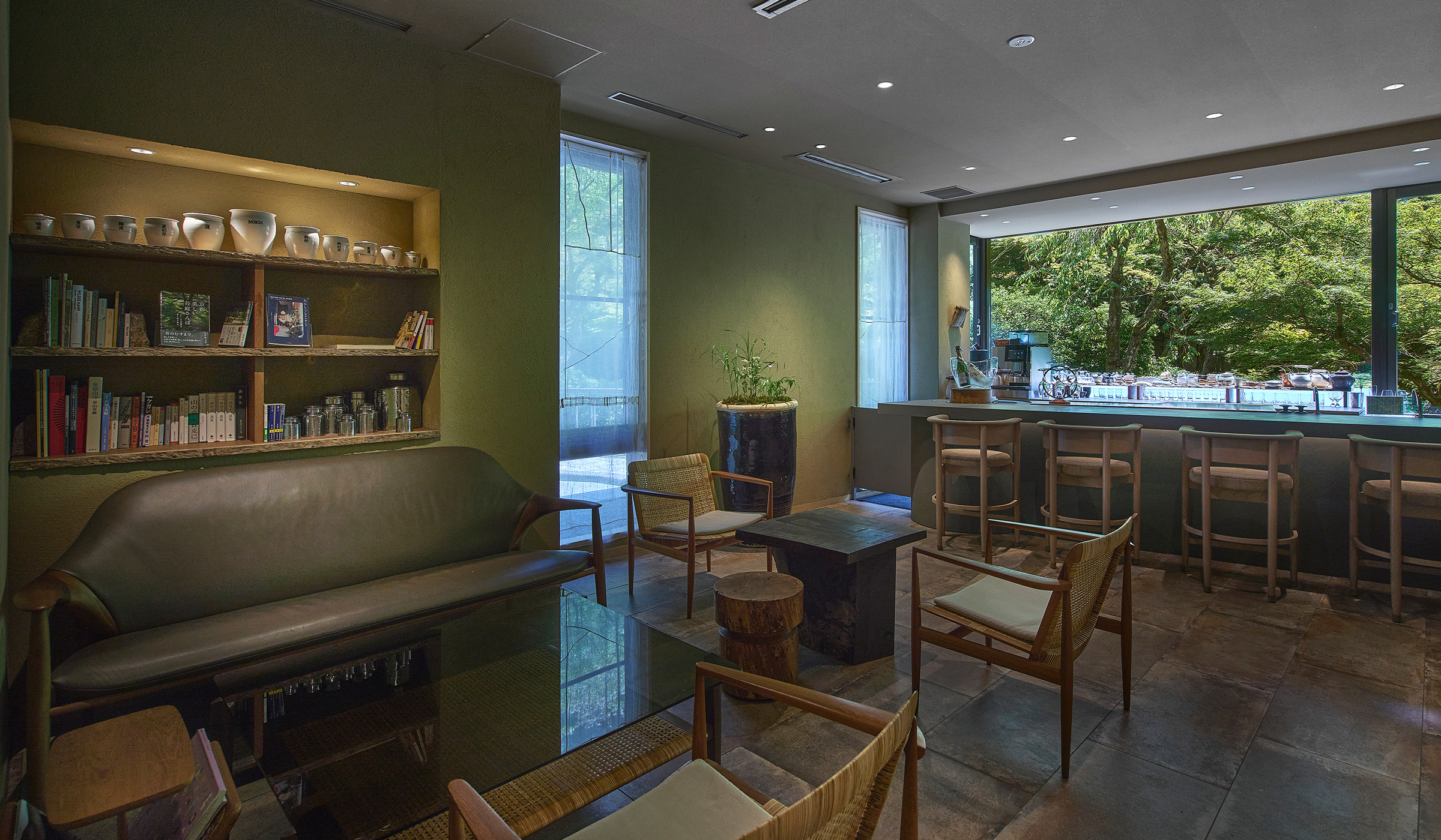 Lounge “Kikyorai” Introduction Image