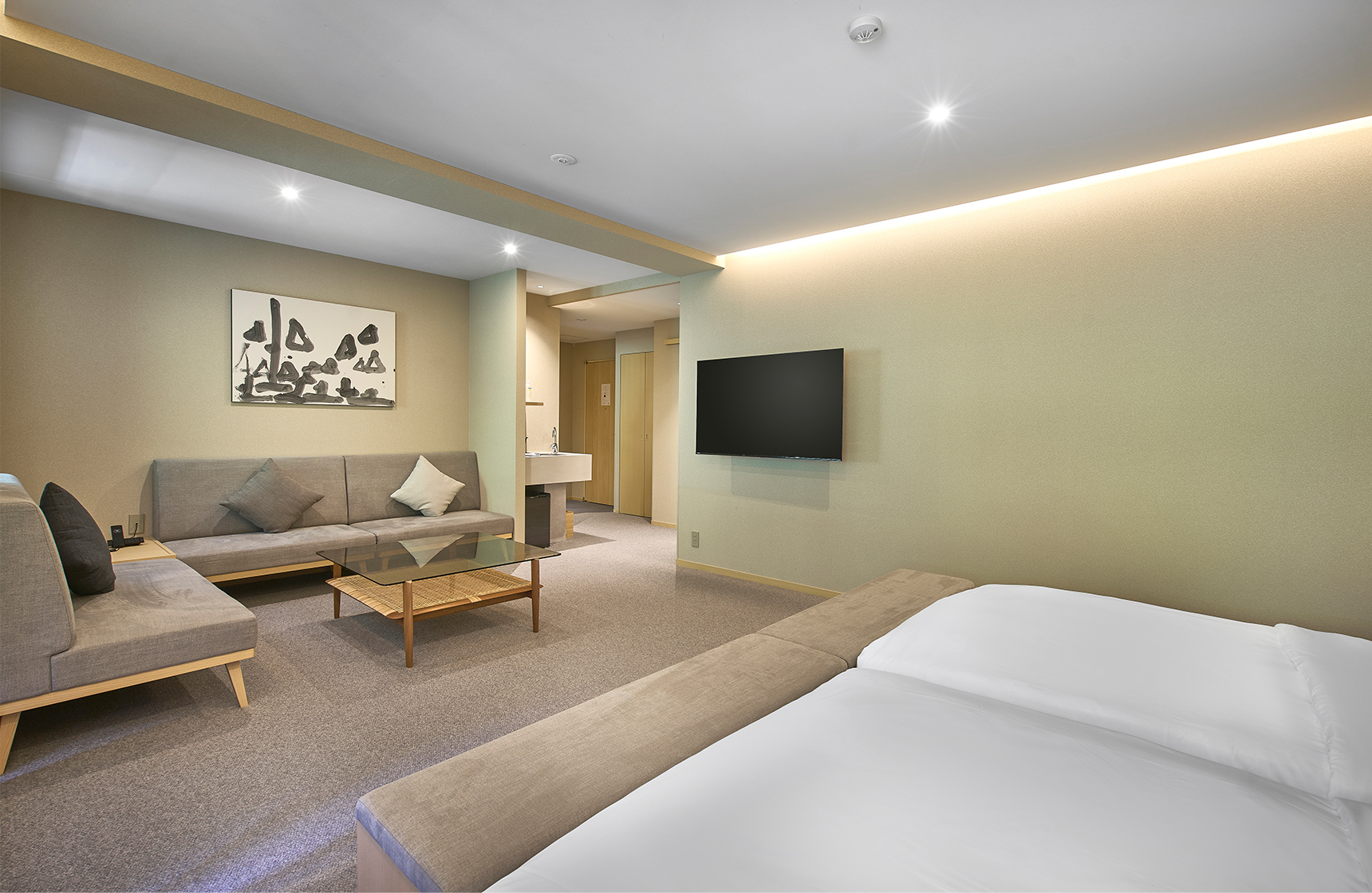 Image of entire moksa Suite Twin Room